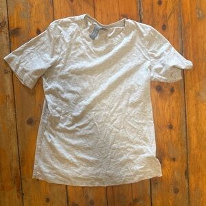 Sweaty Betty Short Sleeve Crew Tee in Heather Gray